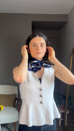Danna bleue - Foulard à pois